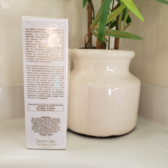 Leonor Greyl Paris Shampoo - Picture 4 of 5